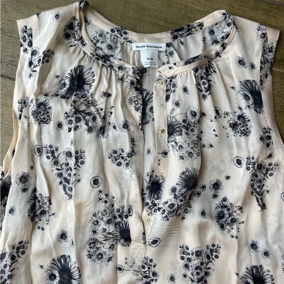 Club Monaco Floral Sleeveless 100% Silk Blouse - Champagne - Picture 2 of 8